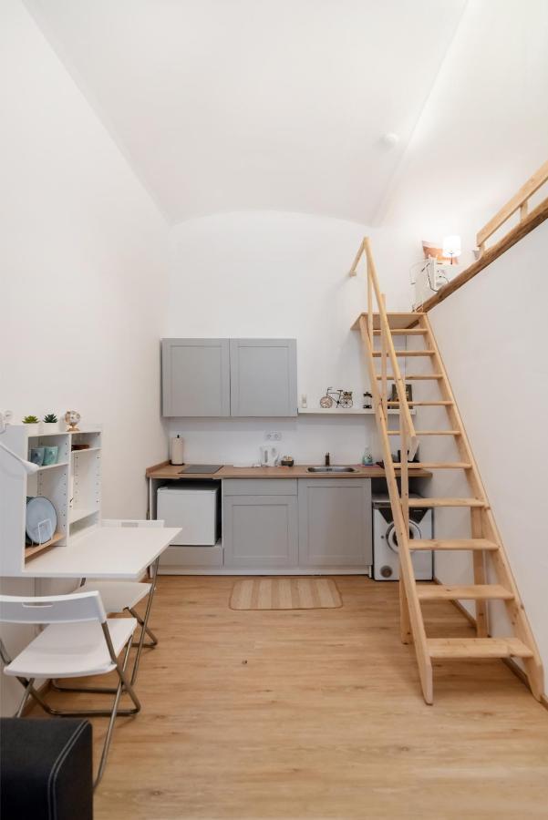 Klein, Aber Fein In Zentraler Ruhelage Apartamento Viena Exterior foto