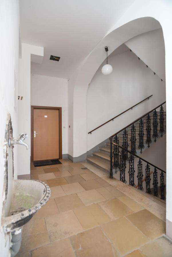 Klein, Aber Fein In Zentraler Ruhelage Apartamento Viena Exterior foto